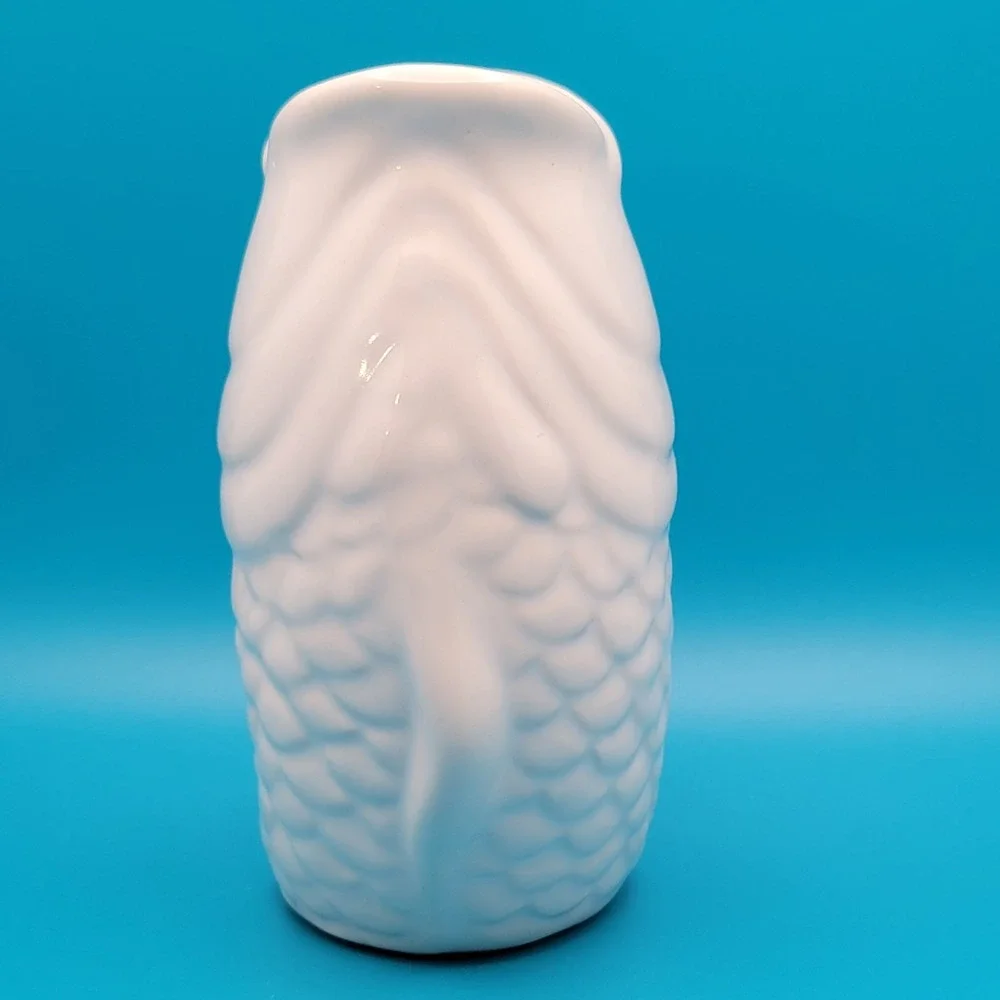 Coastal Living Seascapes White Fish Vase Ceramic Coastal Beach Nautical Decor